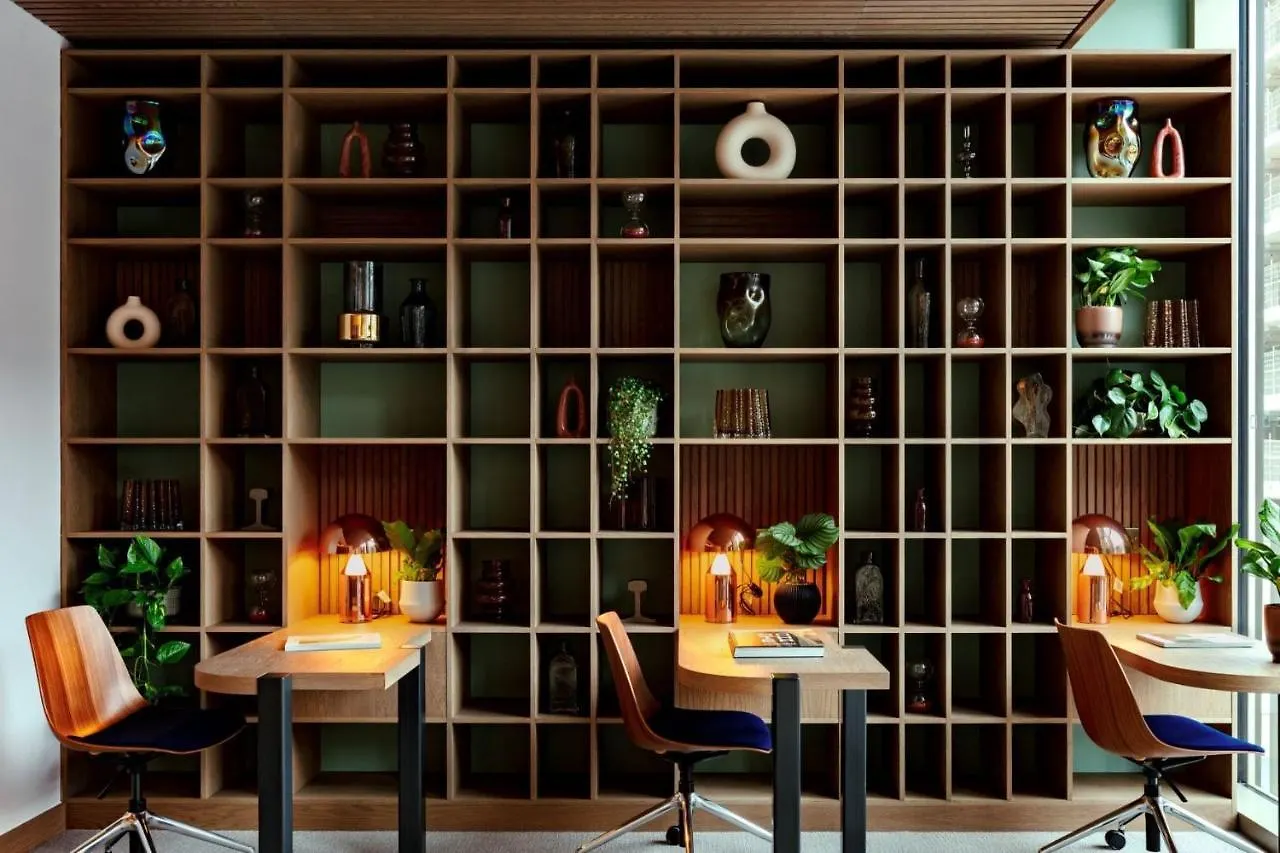 Coppermaker Square In Stratford Aparthotel London