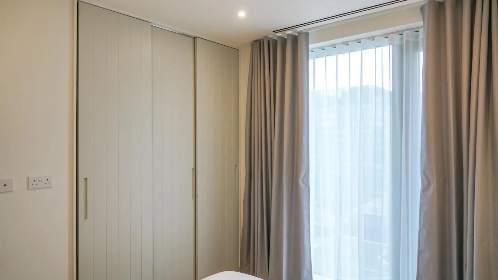 Coppermaker Square In Stratford Aparthotel London